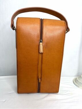 Clava Leather Two Bottle Wine Carrier - Tan